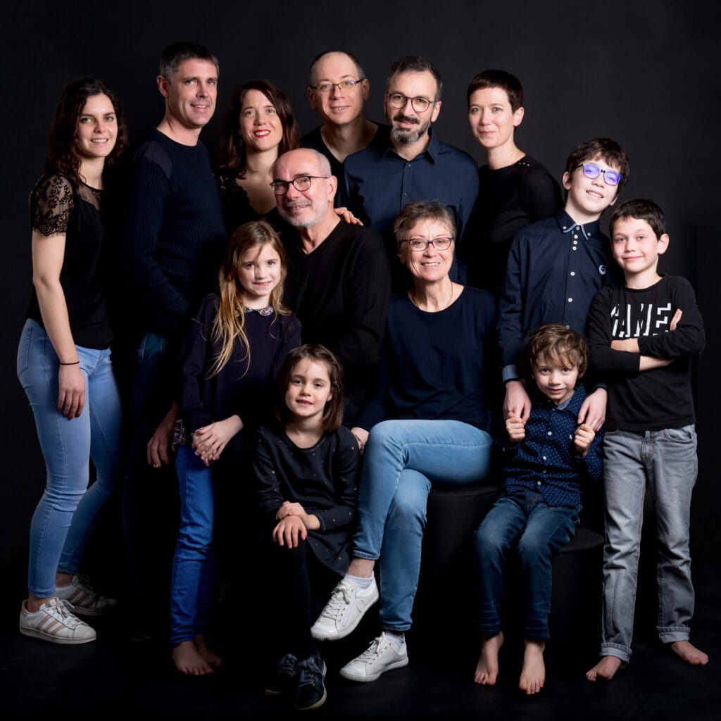 photo_de_famille_studio_nantes_©studioah_portrait_3-generations-1-2