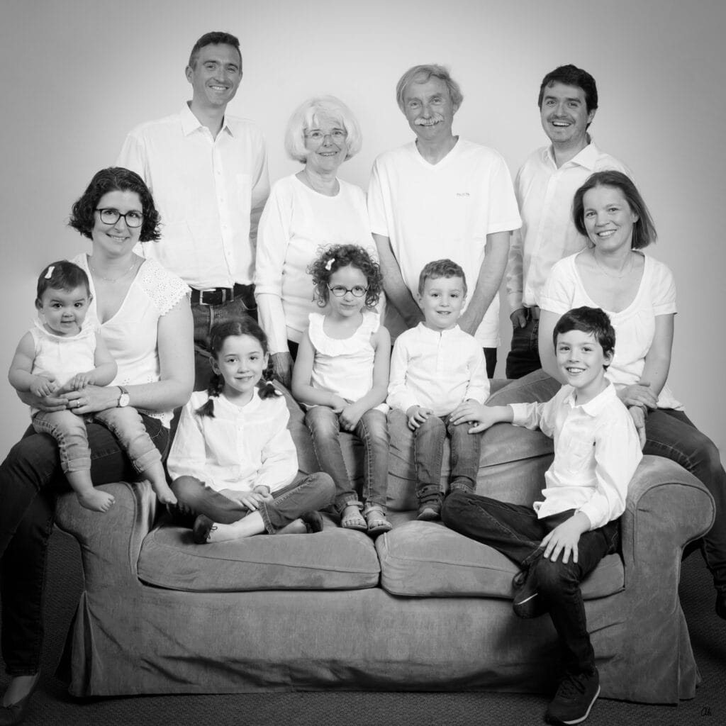 photo_de_famille_studio_nantes_©studioah_portrait_grand_Parents-1